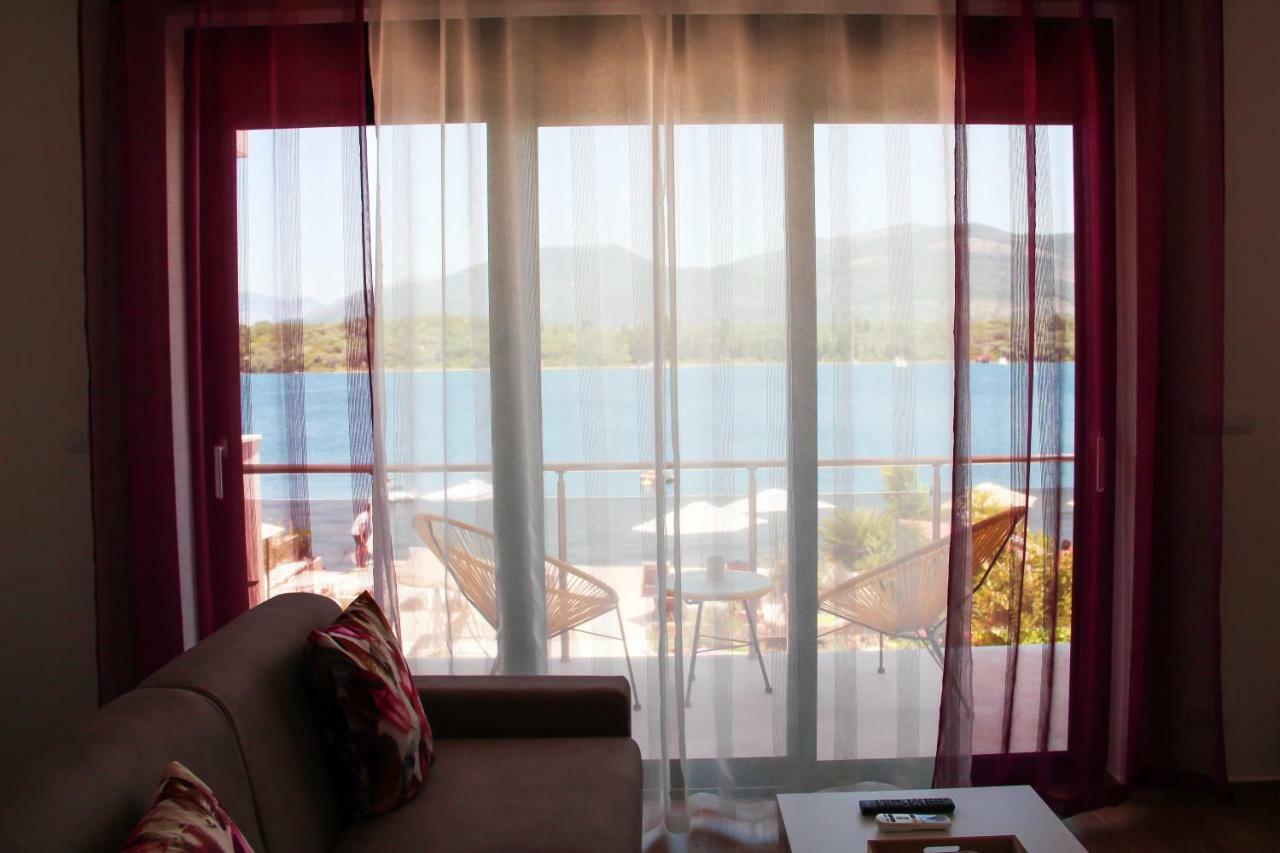 Apartments Tramonto Тиват Екстер'єр фото