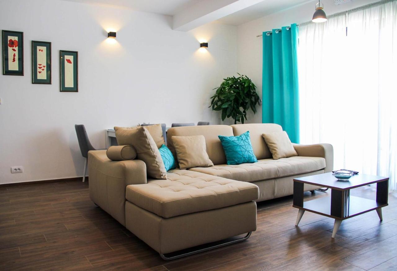 Apartments Tramonto Тиват Екстер'єр фото
